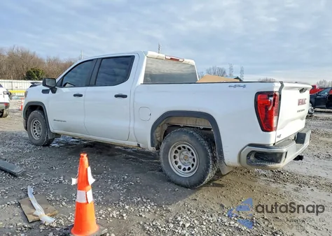 2022 GMC Sierra K1500 z USA, uszkodzony, nr VIN 3GTUUAED2NG633206